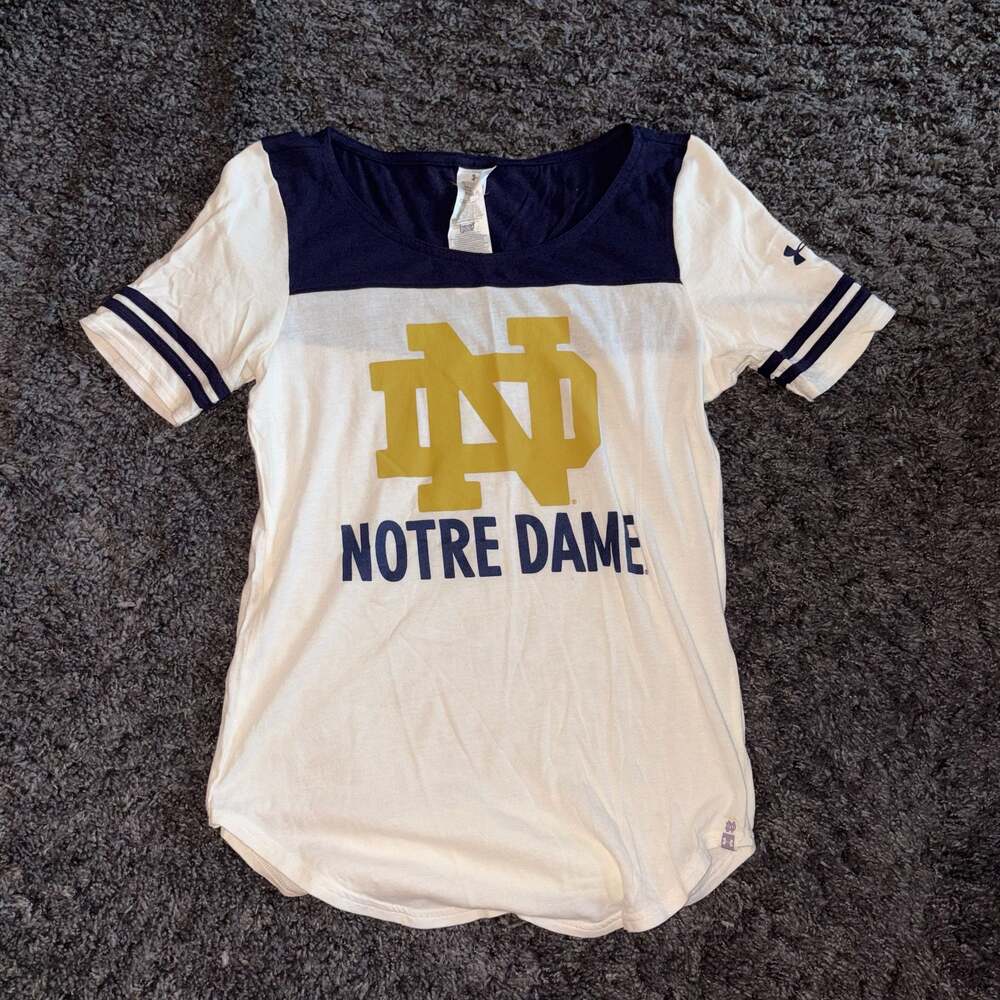 Under Armour Women's Notre Dame Fighting Irish HeatGear Colorblock Graphic T-Shi
